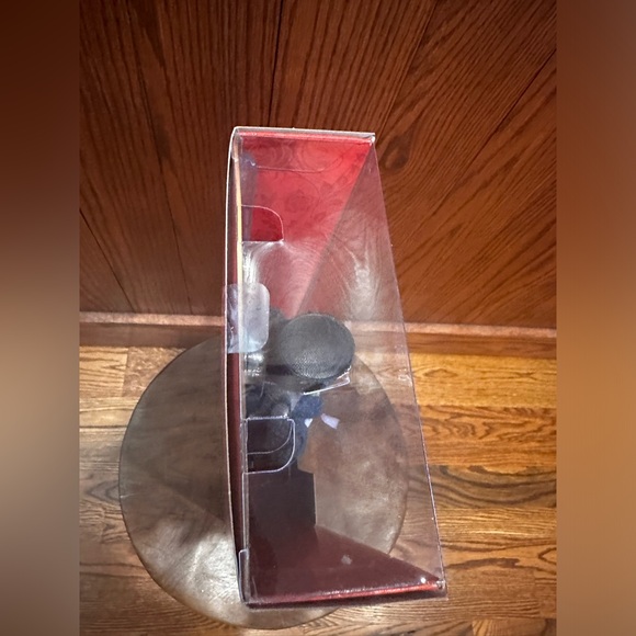 Barbie Rosa Parks Inspiring Women - Picture 4 of 5